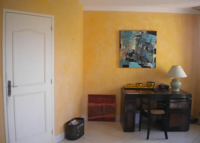 Bed & Breakfast Hotes Wagram 3*